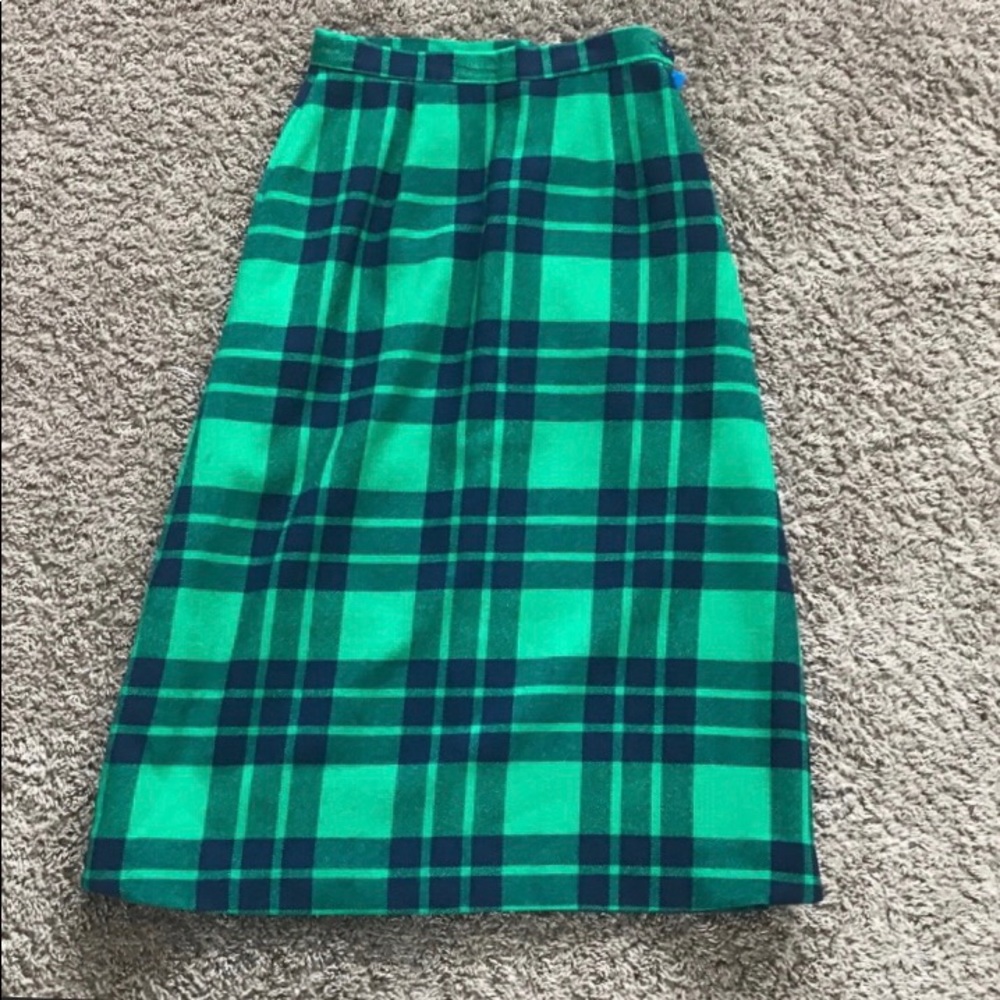 Vintage 100% wool A-Line skirt